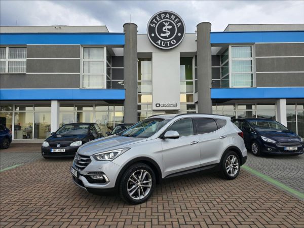 Hyundai - Santa Fe.jpg